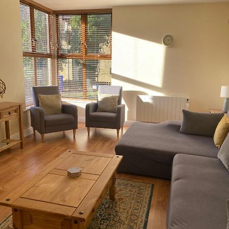 Glengesh Court. Ardara Town Centre. 아파트 외부 사진